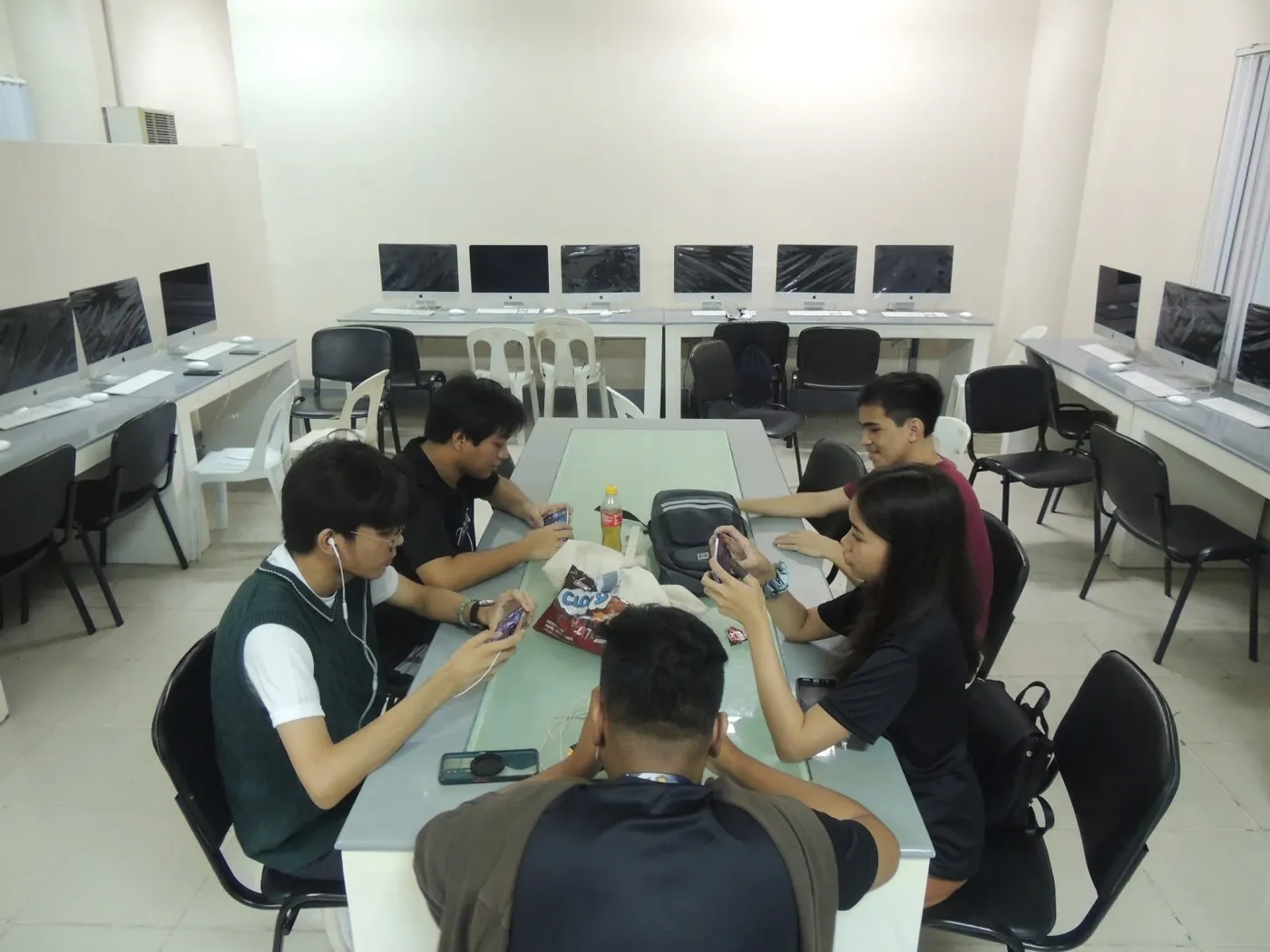 USPF intramurals Mobile Legends